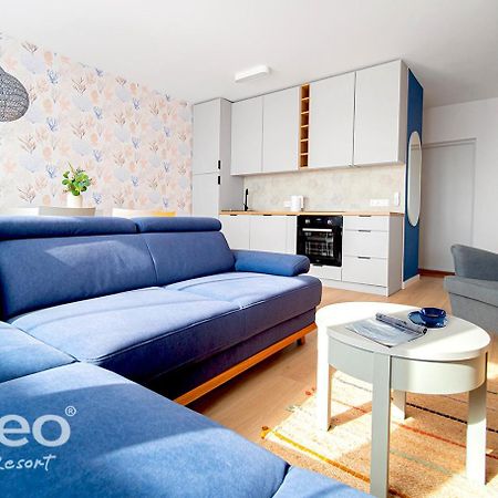 Soleo Family Resort - Domki 3 Min Od Morza - 3 Baseny, 4 Jacuzzi, Sauna, Animacje, Malpi Gaj, 3 Sale Zabaw, 4 Place Zabaw, 2 Restauracje Rewal Dış mekan fotoğraf